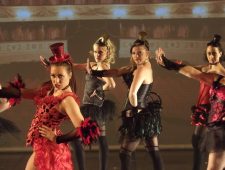 DANSE CABARET MUSIC HALL – dès 16 ans Niveau 2 DANSE CABARET MUSIC HALL – dès 16 ans Niveau 2